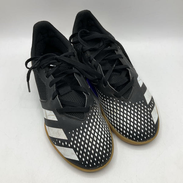 Size 5y: Adidas Black/White Lace-Up Indoor Soccer Cleats