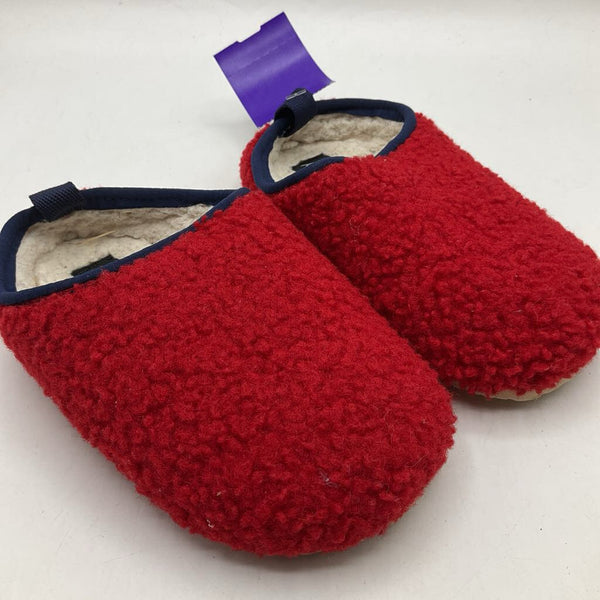 Size 7: Hanna Andersson Red/Blue Fuzzy Slippers