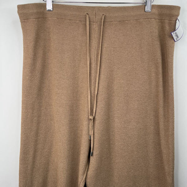 Size XL: Isabell Brown Knitted Pants