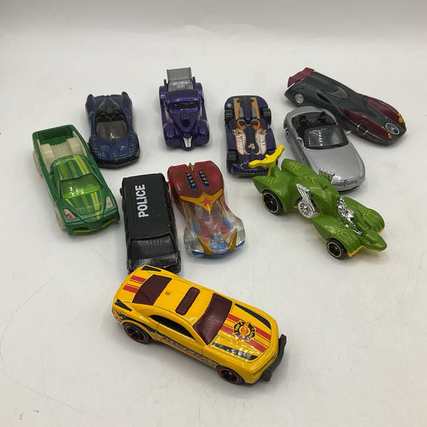 Small Bag Of Assorted Hot Wheels & Other Small Cars