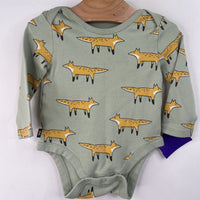 Size 6-9m: Tea Green Fox Print Long Sleeve Onesie