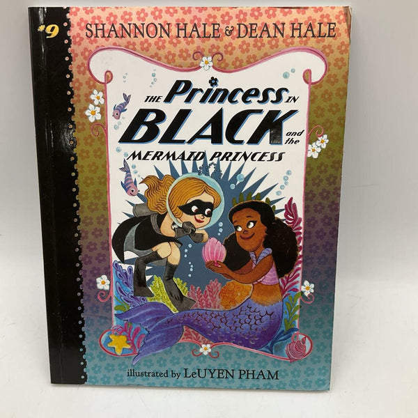 The Princess In Black And The Mermaid Princess (paperback)