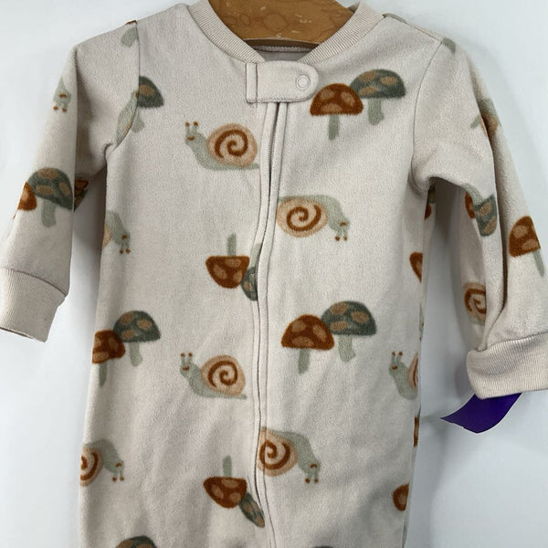 Size 6m: Carter's White Snails/Mushrooms Fleece 1pc PJS