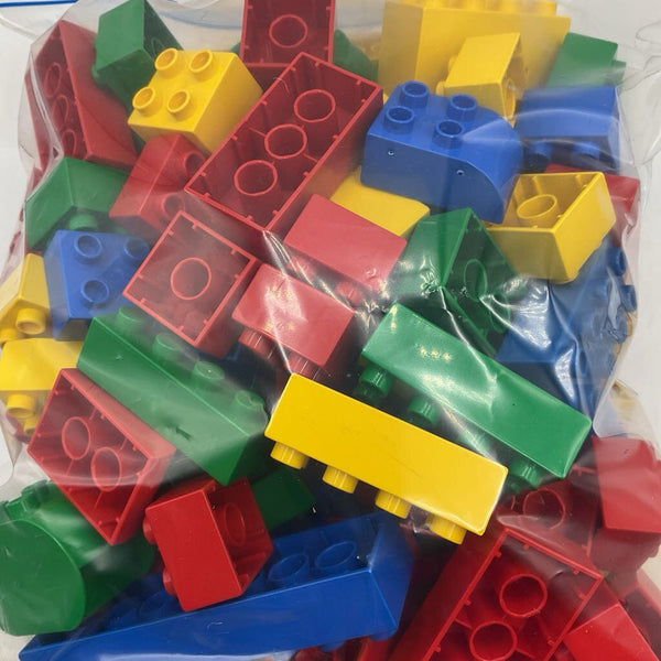 2 Gallon Bag Of Assorted Duplos