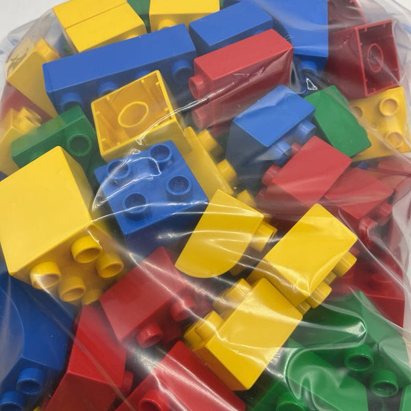 2 Gallon Bag Of Assorted Duplos