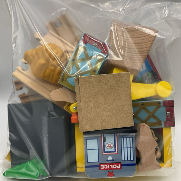2 Gallon Bag Of Assorted Wooden Trains & Tracks