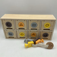 Kiwi Co Wooden Key Drawers