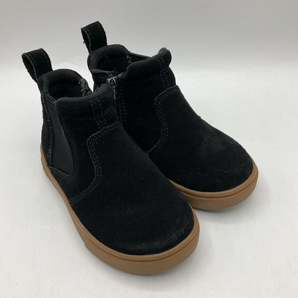 Size 8: Ugg Black Zip-Up Chelsea Boots