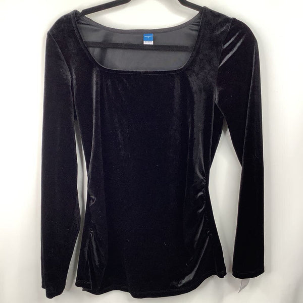 Size M: Old Navy Black Velour Long Sleeve Shirt