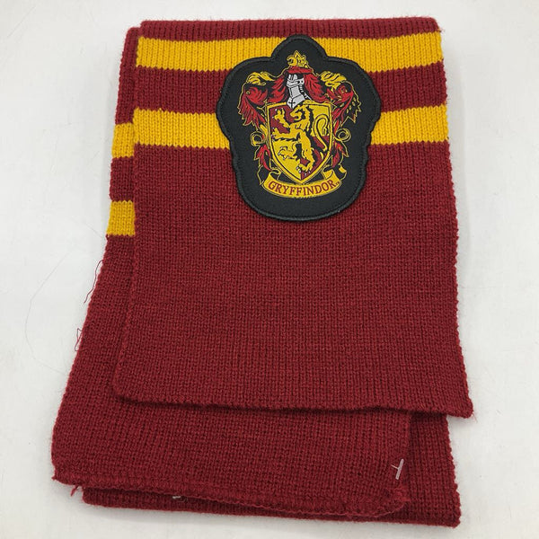 Size O/S: Harry Potter Gryffindor Knitted Scarf