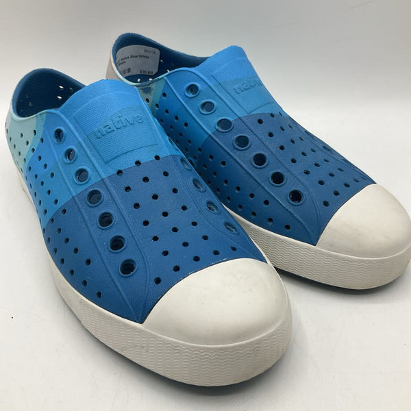 Size 5.5Y: Native Blue/White Slip-On Shoes