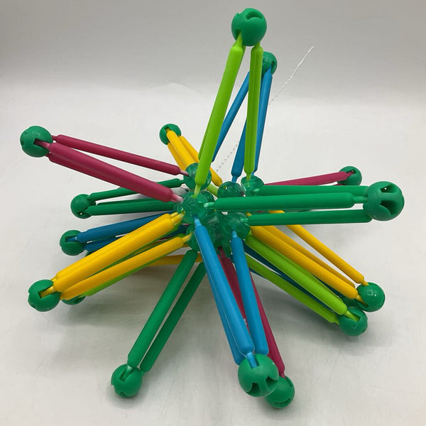 Expanding Light Up Toy