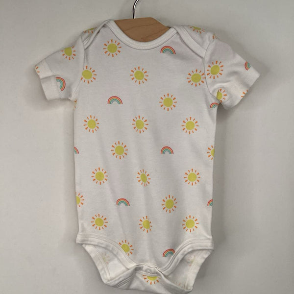 Size 3-6m: Primary White Sunshine Print Onesie