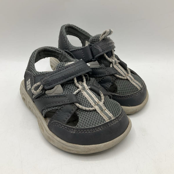 Size 8: Columbia Grey Velcro Strap Sandals
