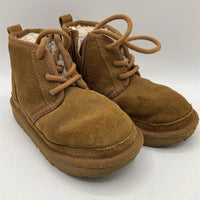Size 10: UGG Tan Wool Lined Lace-Up Boots