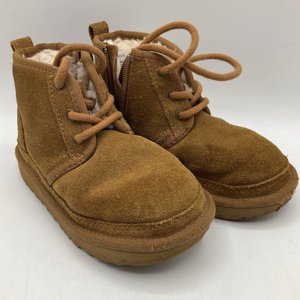 Size 10: UGG Tan Wool Lined Lace-Up Boots