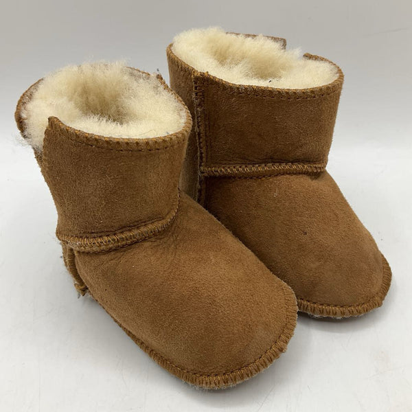 Size 2 Tan Baby Slipper