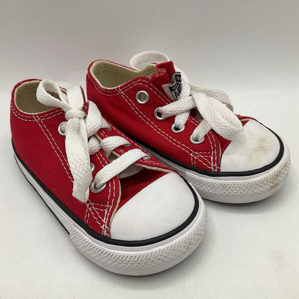 Size 5: Converse Red Lace Up Sneakers