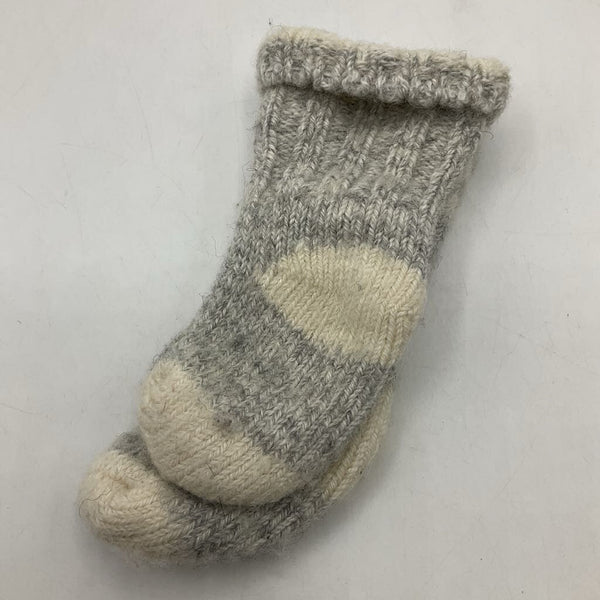 Size S: Grey Knitted Cozy Socks