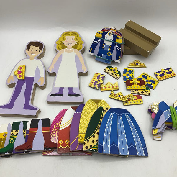 Magnetic Dress Up Figures