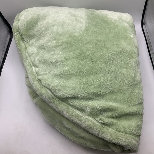 Green Plush Tummy Time Mat