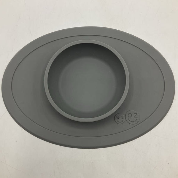 EzPz Grey Small Bowl Mat