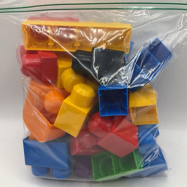 1 Gallon Bag Of Assorted Duplos