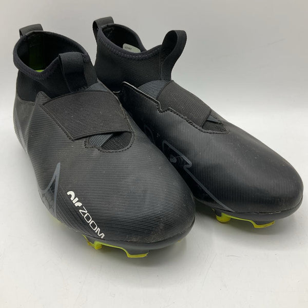 Size 6Y Nike Mercurial Slip On Soccer Cleats