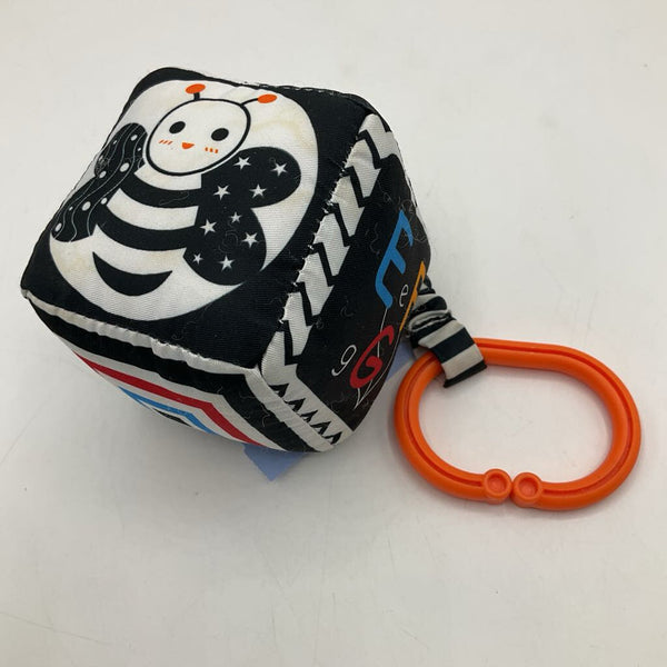 Kuango High Contrast Plush Sensory Cube