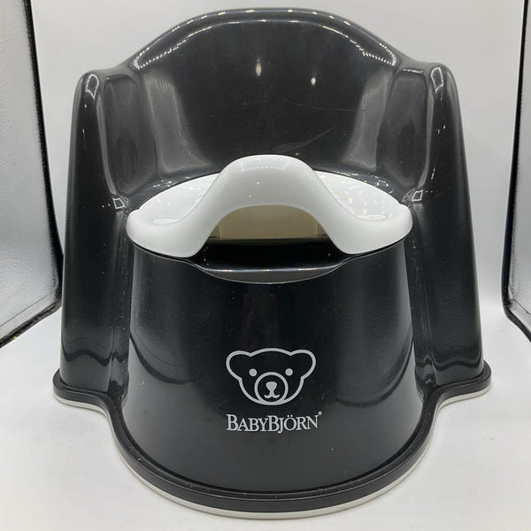 Baby Bjorn Black Smart Potty Tall Back