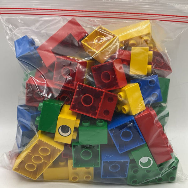 1 Gallon Bag Of Assorted Duplos