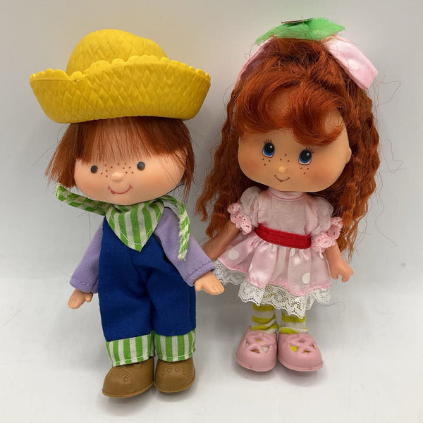 Strawberry Shirt Cake Dolls 2pc Set