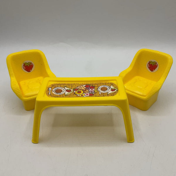 Strawberry Shortcake Table/Chair Set