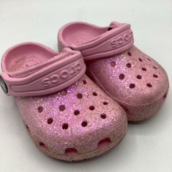 Size 6: Crocs Pink Glitter Adjustable Strap Shoes