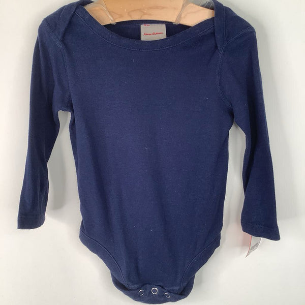 Size 6-12m (70): Hanna Andersson Navy Long Sleeve Onesie