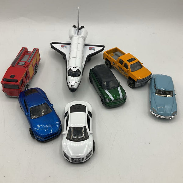 Small Bag Of Assorted Vehicles