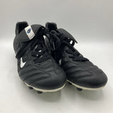 Size 8.5Y: Nike Black Lace Up Outdoor Soccer Cleats