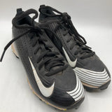 Size 3Y: Nike Black/White Lace-Up Soccer Cleats