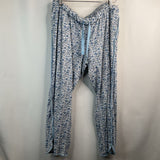 Sizer L: Nom Blue/White Floral 2pc Shorty PJs