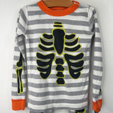 Size 6-7 (120): Hanna Andersson White/Grey Striped Skeleton 2pc PJs