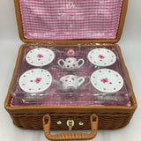 Picnic Basket Tea Set