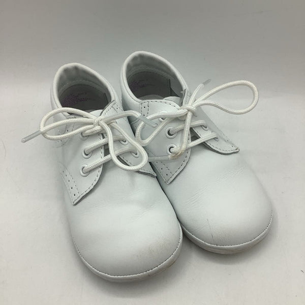 Size 7: Angel Baby White Lace Up Shoes