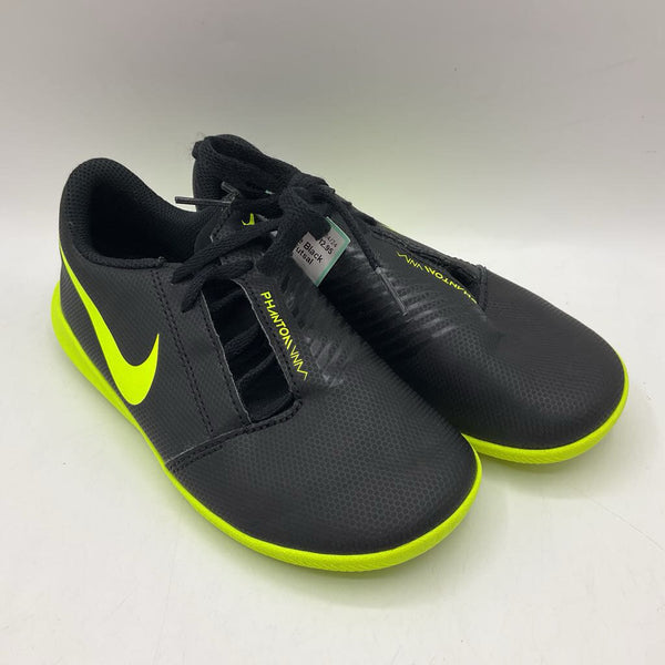 Size 13: Nike Black Phantom Futsal Shoes