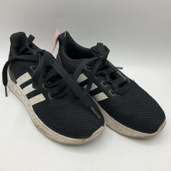 Size 3Y: Adidas Black Lace-up Sneakers