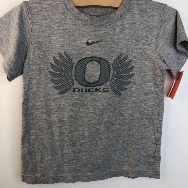 Size 3: Nike Light Grey Oregon Ducks T-Shirt